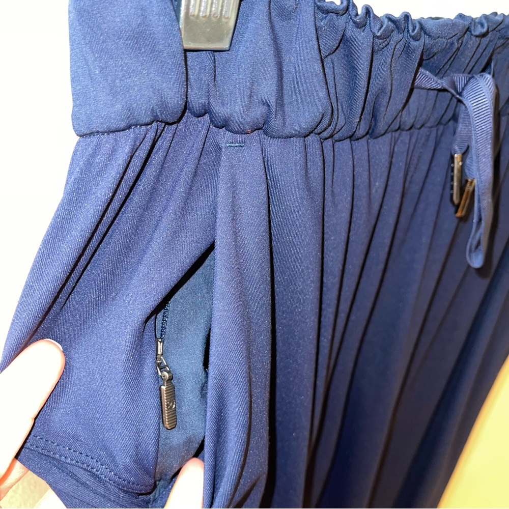 Lululemon Navy Stretch High-Rise Pant Size 2 - Picture 8 of 10